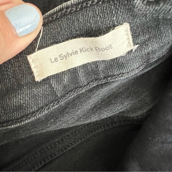 2/25 FRAME Denim Le Sylvie Kick Boot Black Jeans Boot Cut Slight Flare - Picture 5 of 8